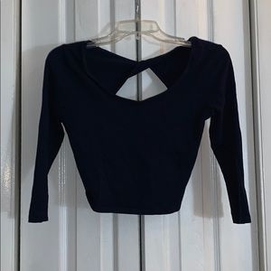 Women’s navy blue crop top